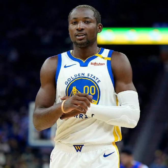 離開倒計時？庫明加已與國王高管見面 用薩里奇卡特1首輪報價勇士