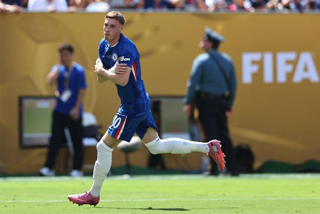 8萬人見證，切爾西3-0奪冠！1.2億超巨造3球，歐冠冠軍被吊打